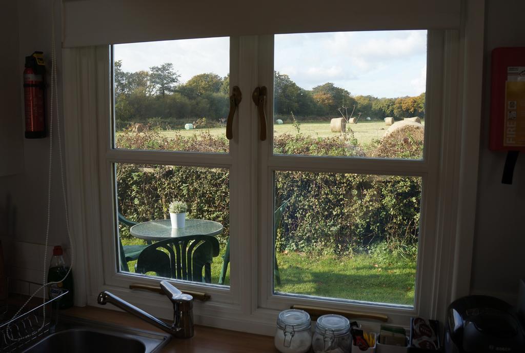 Leyland Country House Lymington Extérieur photo